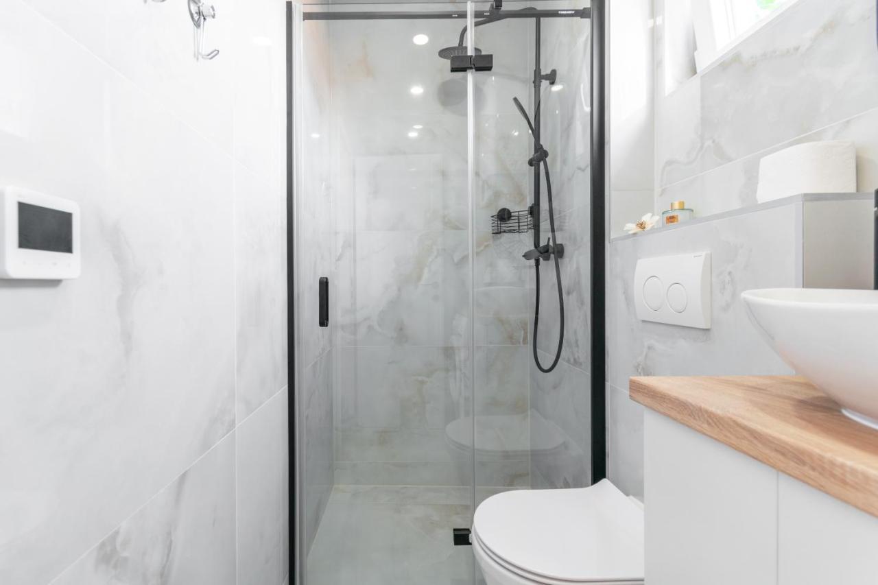 מאקרסקה Apartmani Zora מראה חיצוני תמונה