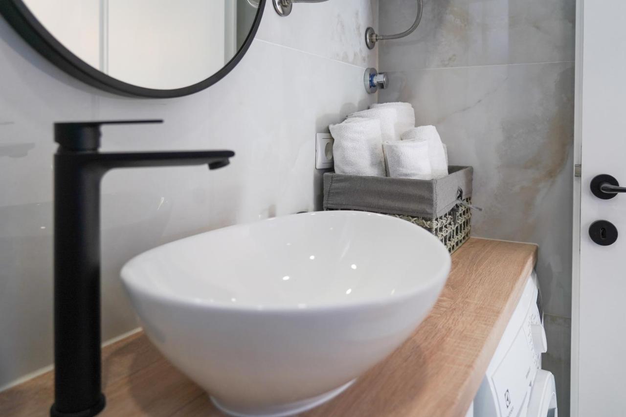 מאקרסקה Apartmani Zora מראה חיצוני תמונה