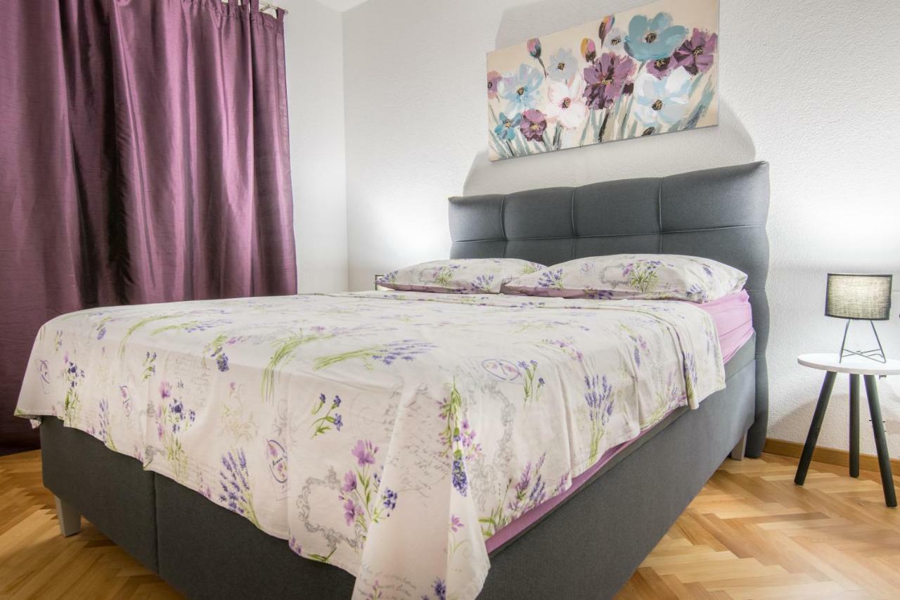 מאקרסקה Apartmani Zora מראה חיצוני תמונה