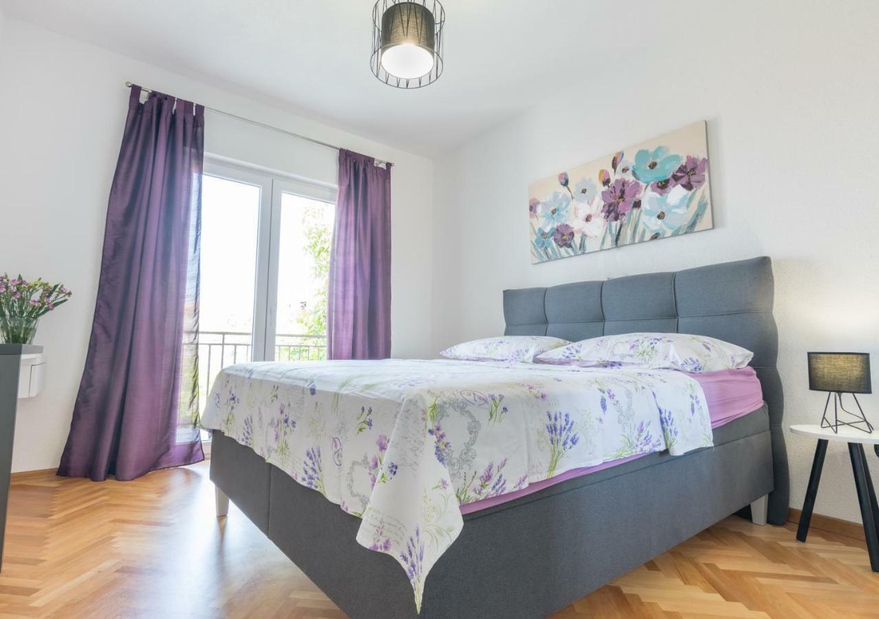 מאקרסקה Apartmani Zora מראה חיצוני תמונה